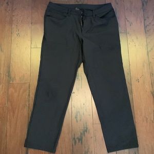 Lululemon 33x28 Tailored Black Pants
